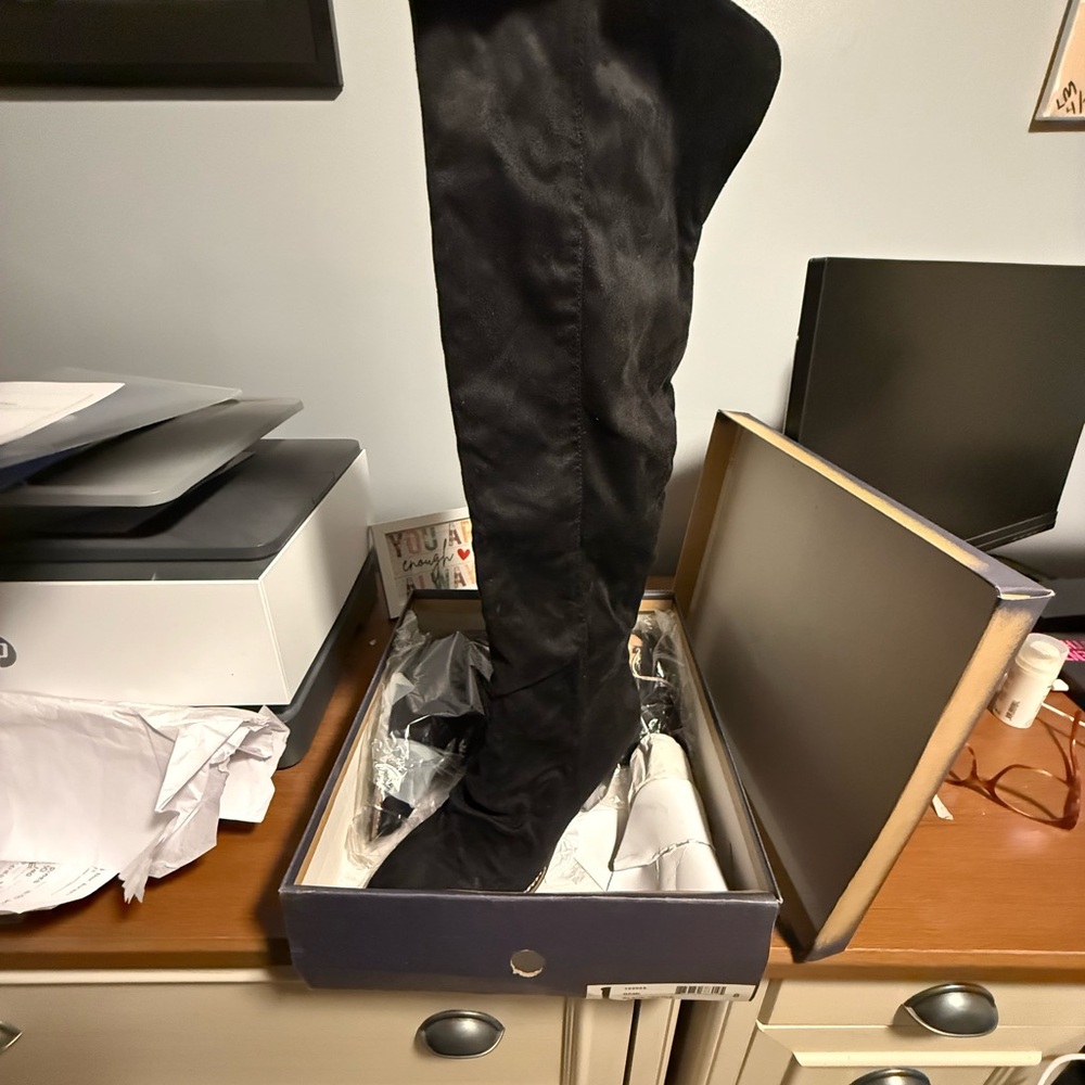 Black Over-the-Knee Boots